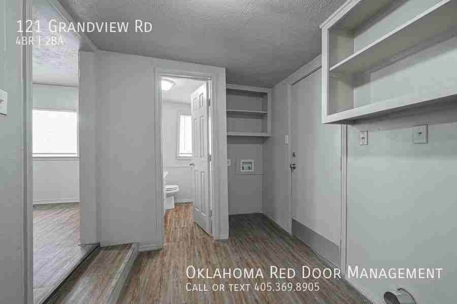 121 Grandview Rd - Photo 4 of 30