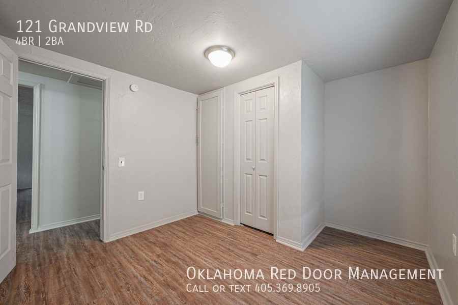 121 Grandview Rd - Photo 5 of 30