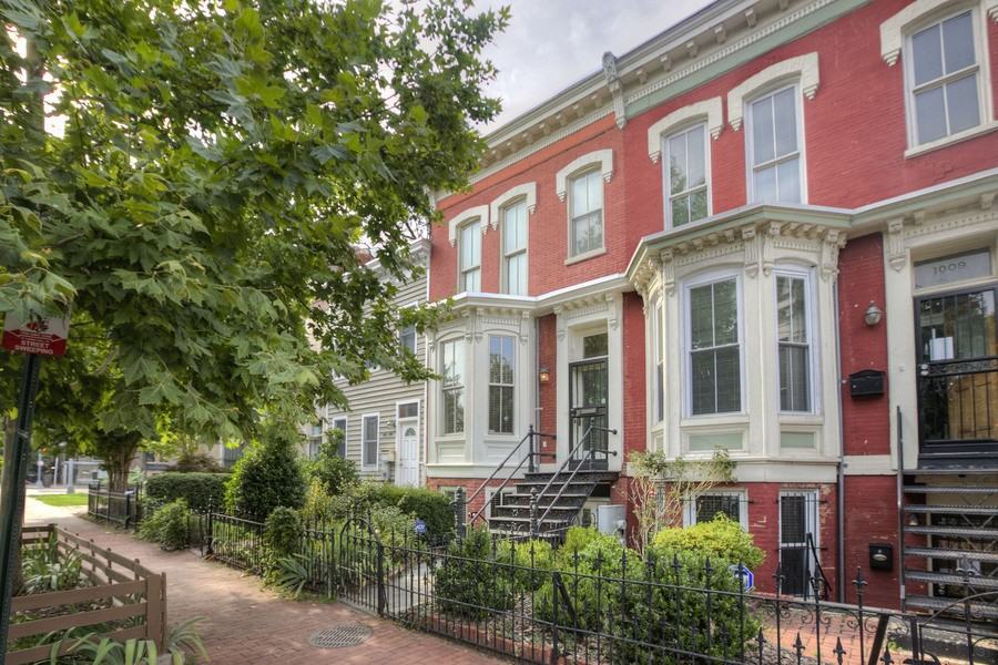 1011 S St Nw #A - Photo 2 of 14