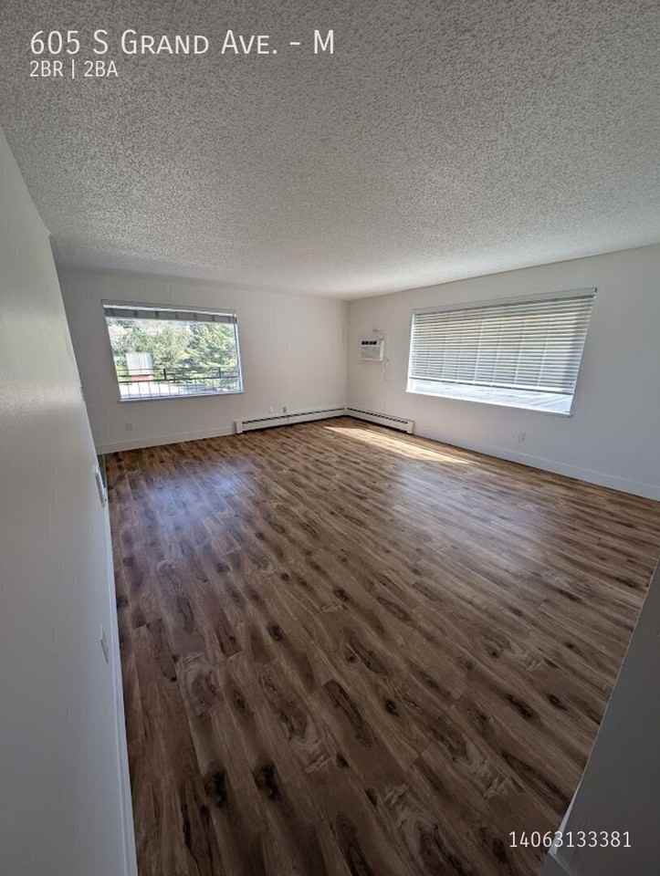 605 S Grand Ave #M - Photo 3 of 22
