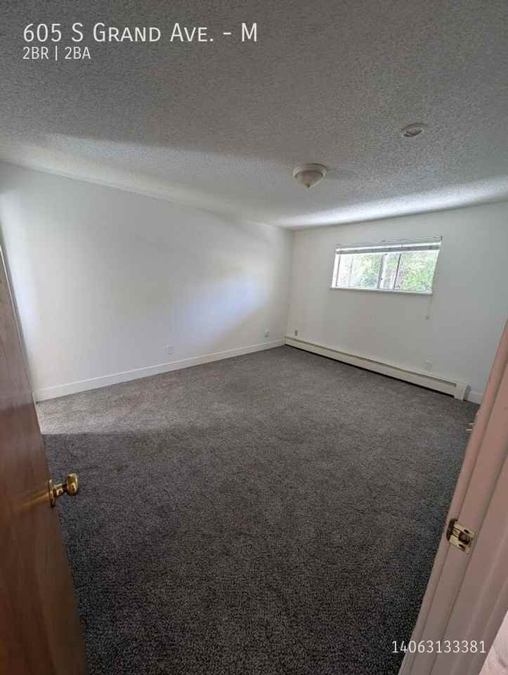 605 S Grand Ave #M - Photo 7 of 22