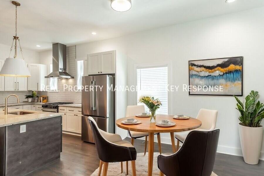 1711 17th Ave N - Photo 6 of 32