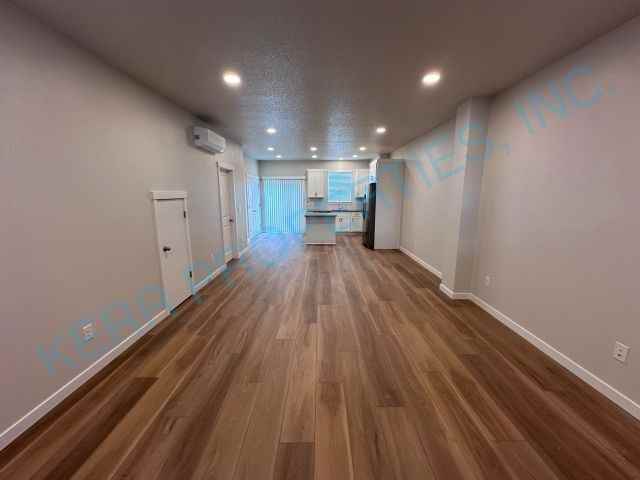 8556 Se Lafayette St - Photo 3 of 17