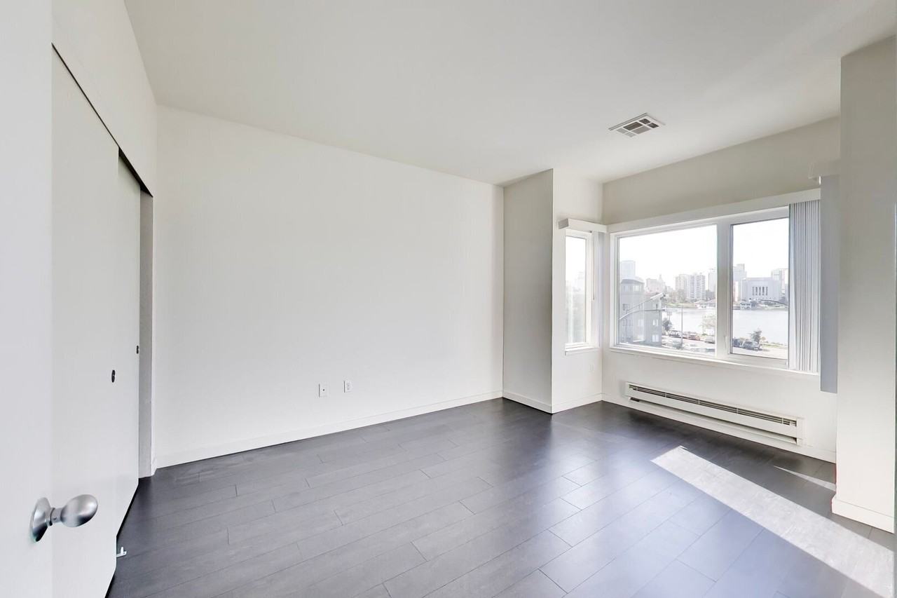 1524 1st Ave #404 - Photo 7 of 19