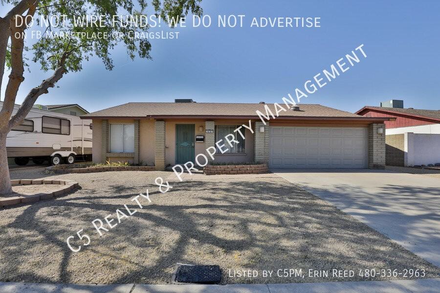 217 E Fordham Dr - Photo 2 of 23