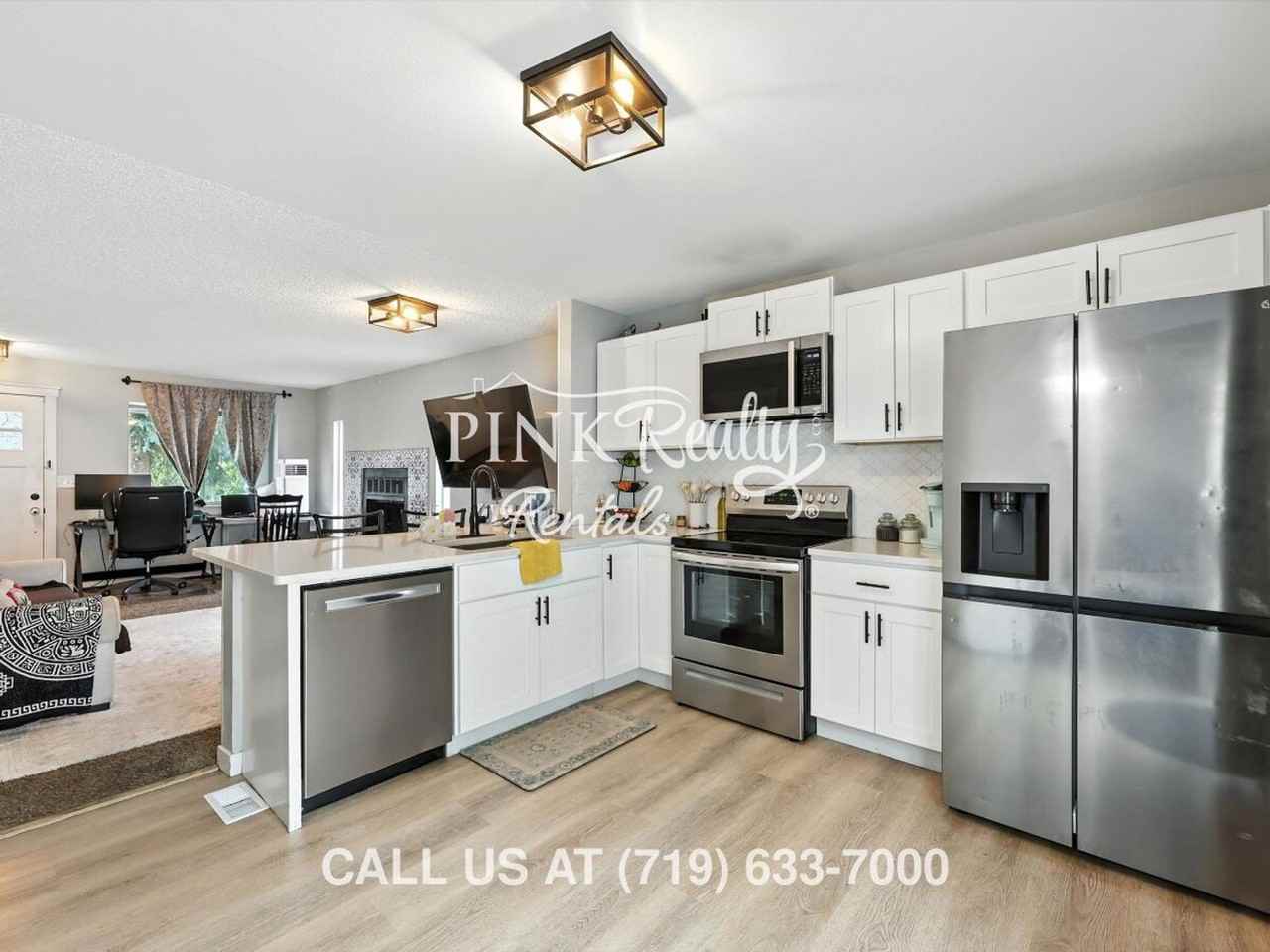 1971 Mineola St #D - Photo 2 of 40