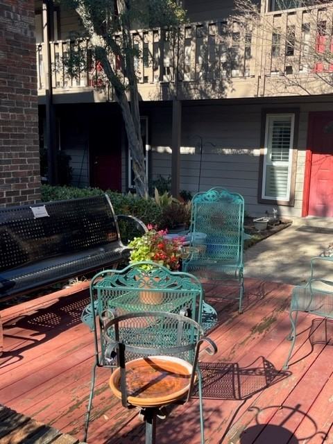 4239 Mckinney Ave #208 - Photo 2 of 8