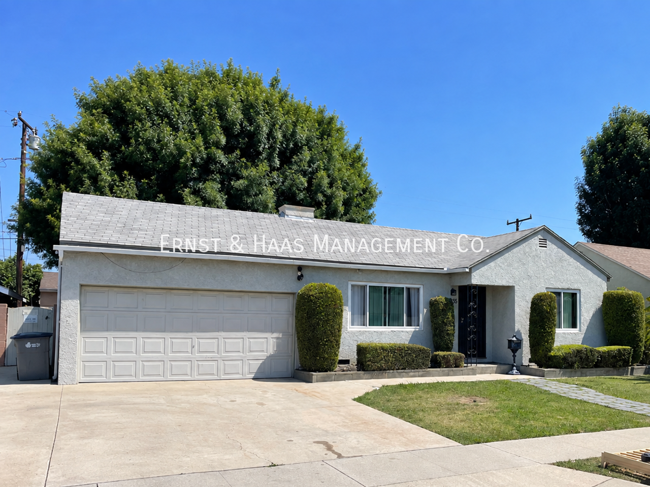2635 E 218th Pl