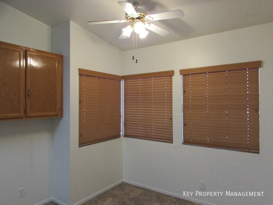 2746 Rungsted St - Photo 4 of 12