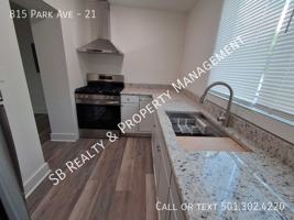 featured image of 815 Park Ave #21
