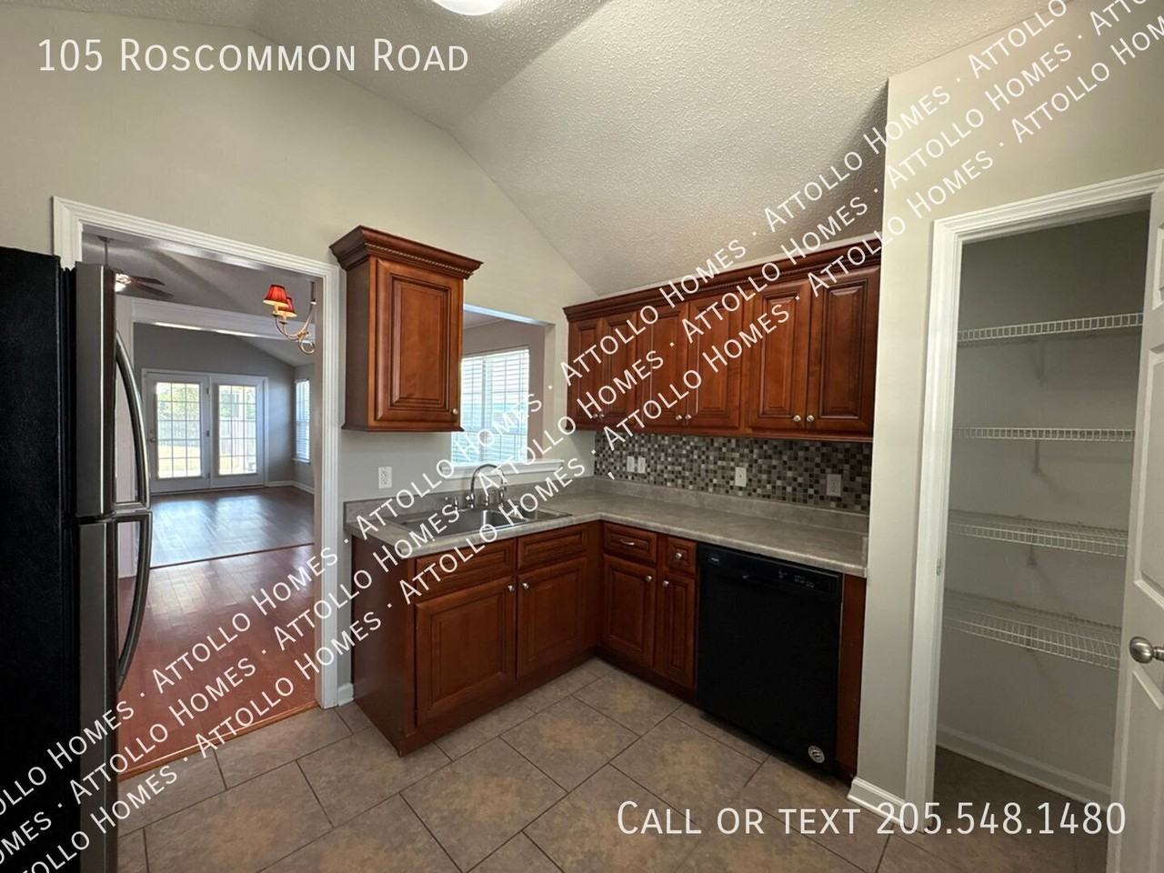 105 Roscommon Rd - Photo 5 of 30