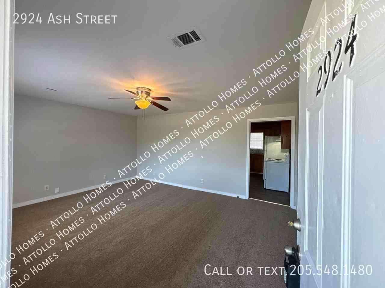 2924 Ash St - Photo 3 of 18