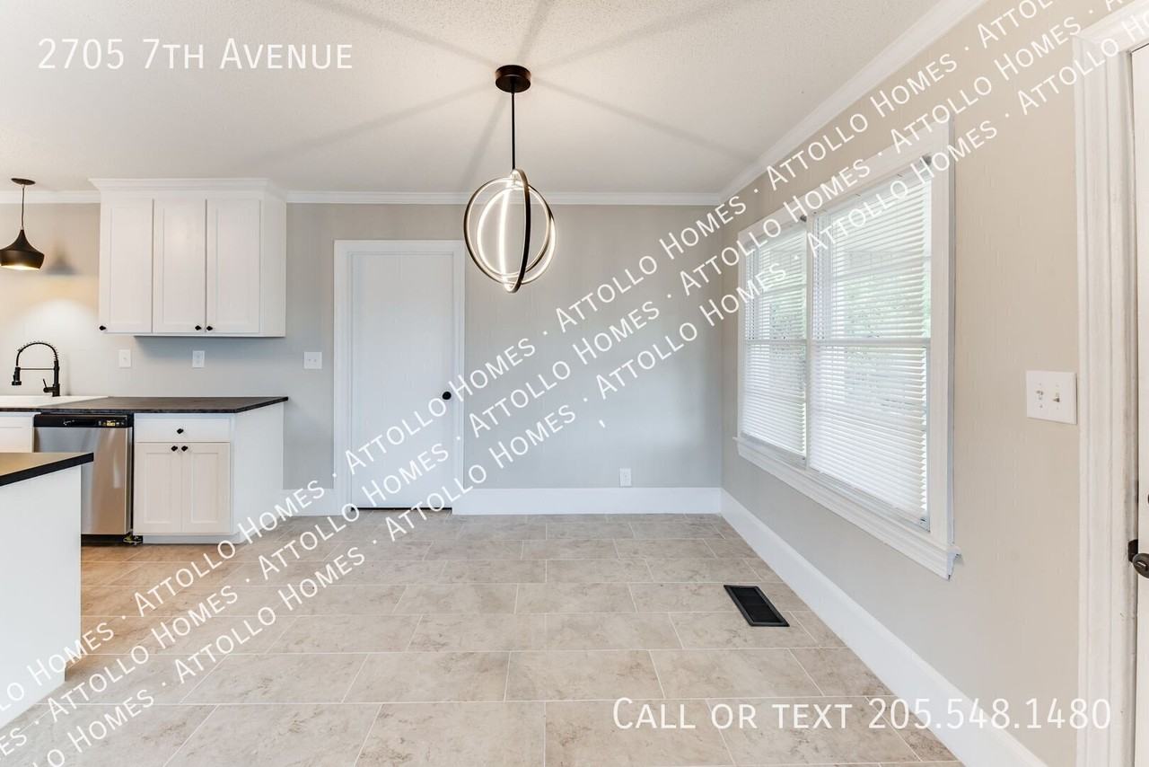 2705 7th Ave - Photo 7 of 48