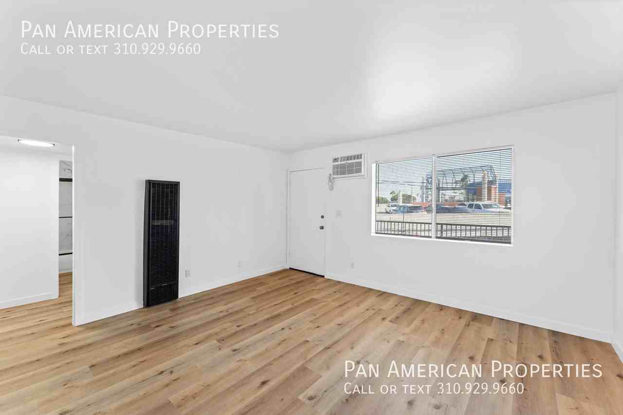 17226 Grevillea Ave #L - Photo 7 of 18