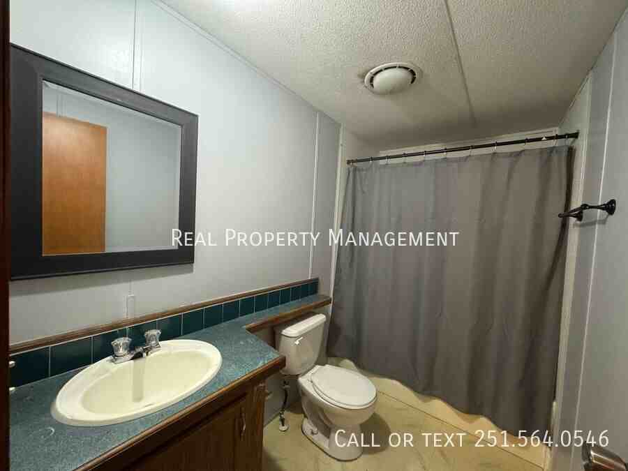 7719 Bermuda Dr - Photo 3 of 11