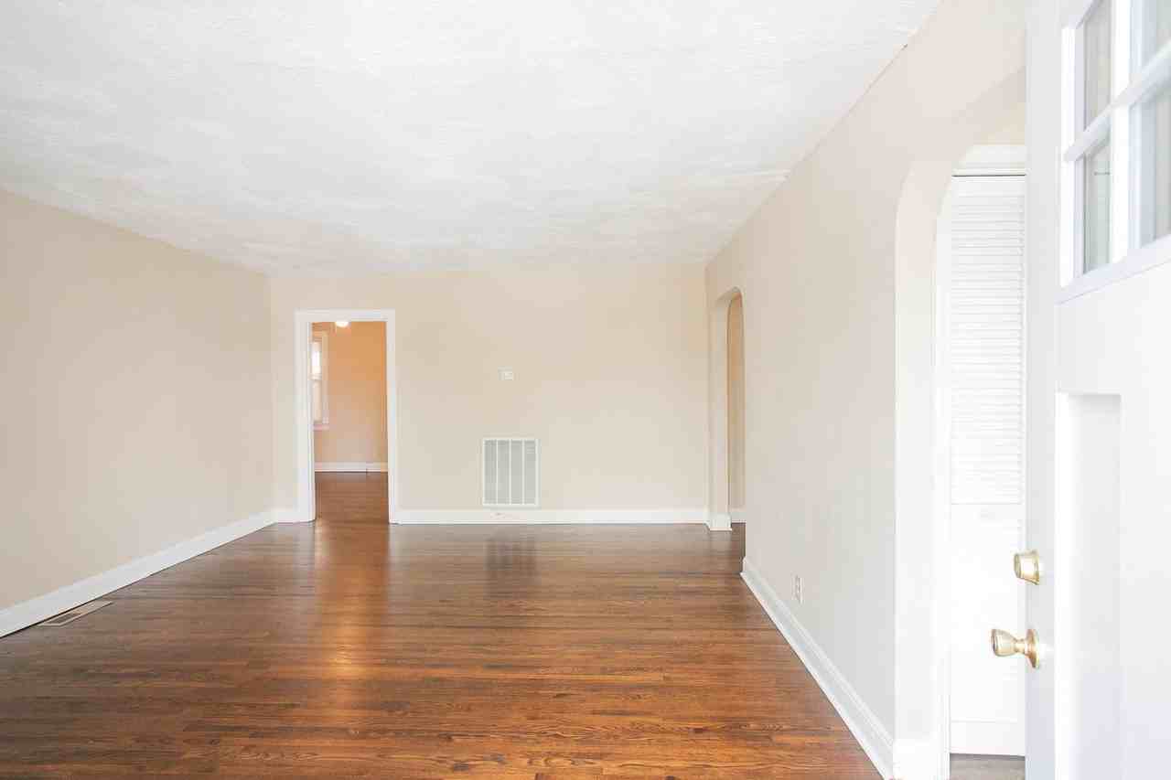 5310 Georgia Ave #A - Photo 4 of 31