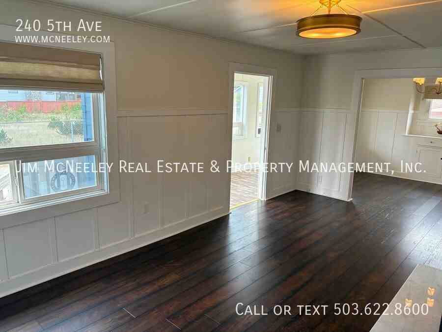 240 5th Ave - Photo 6 of 29