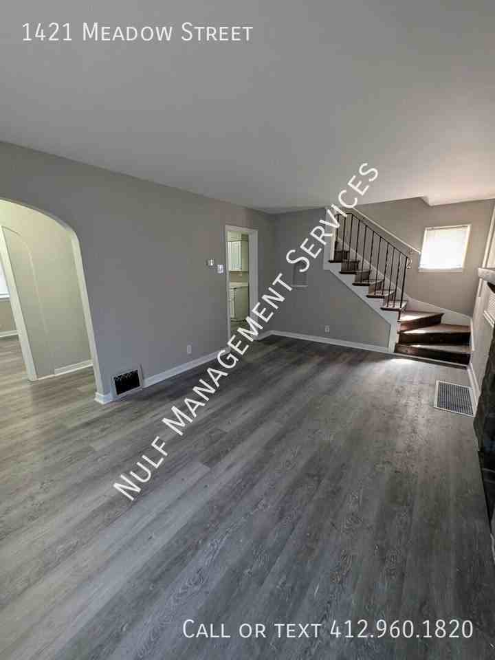 1421 Meadow St - Photo 4 of 9