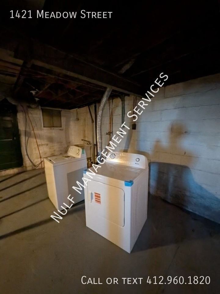 1421 Meadow St - Photo 7 of 9