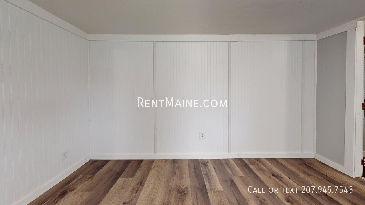 22 Morton Ave #1 - Photo 4 of 11