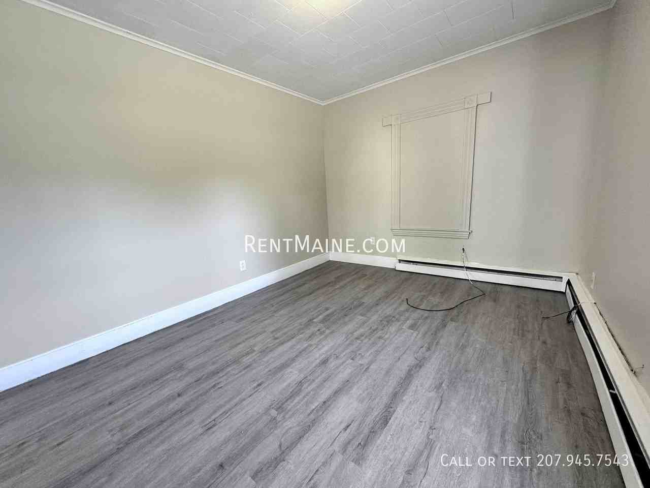 8 Bellevue St #1 - Photo 4 of 12