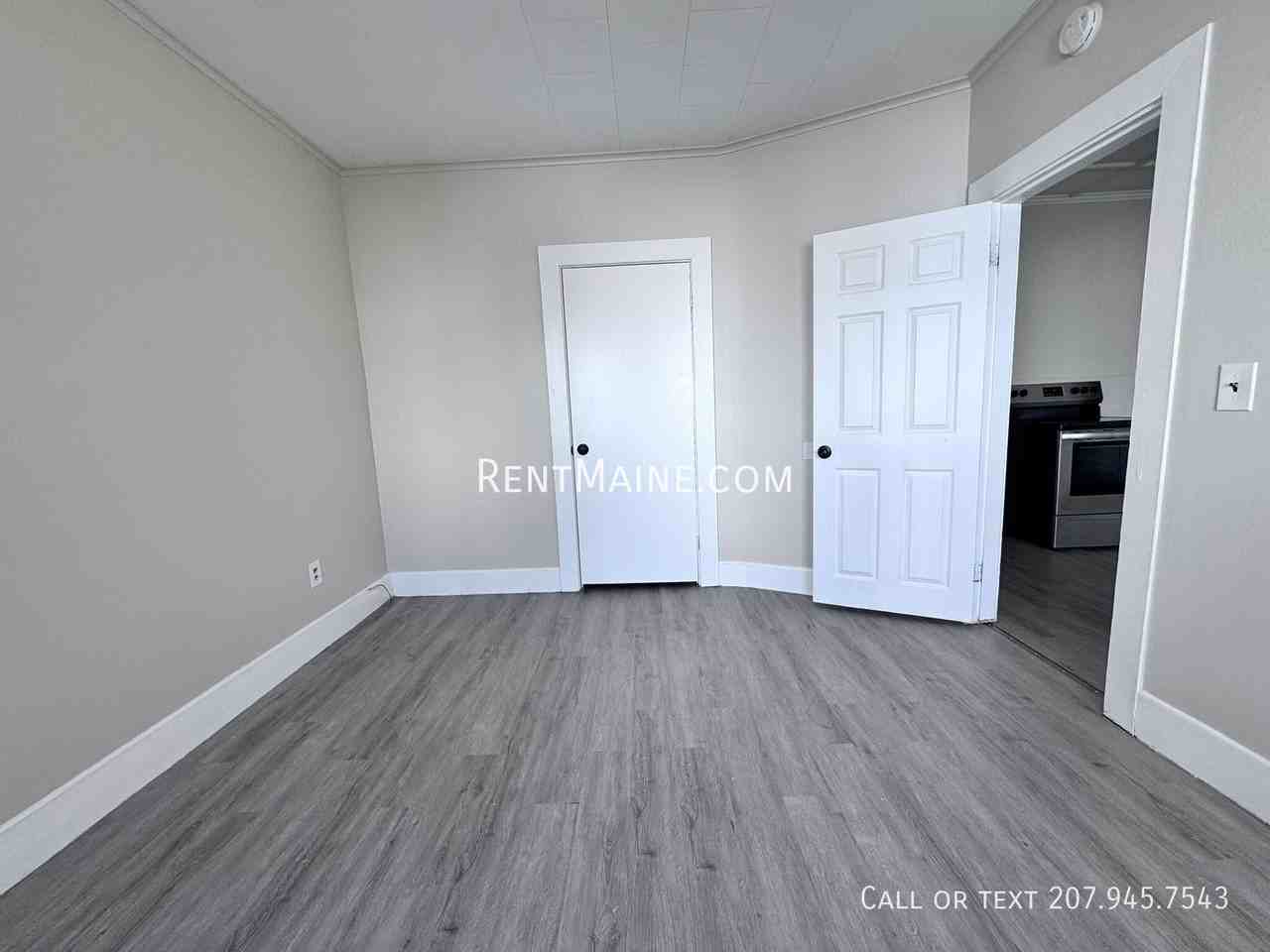 8 Bellevue St #1 - Photo 6 of 12