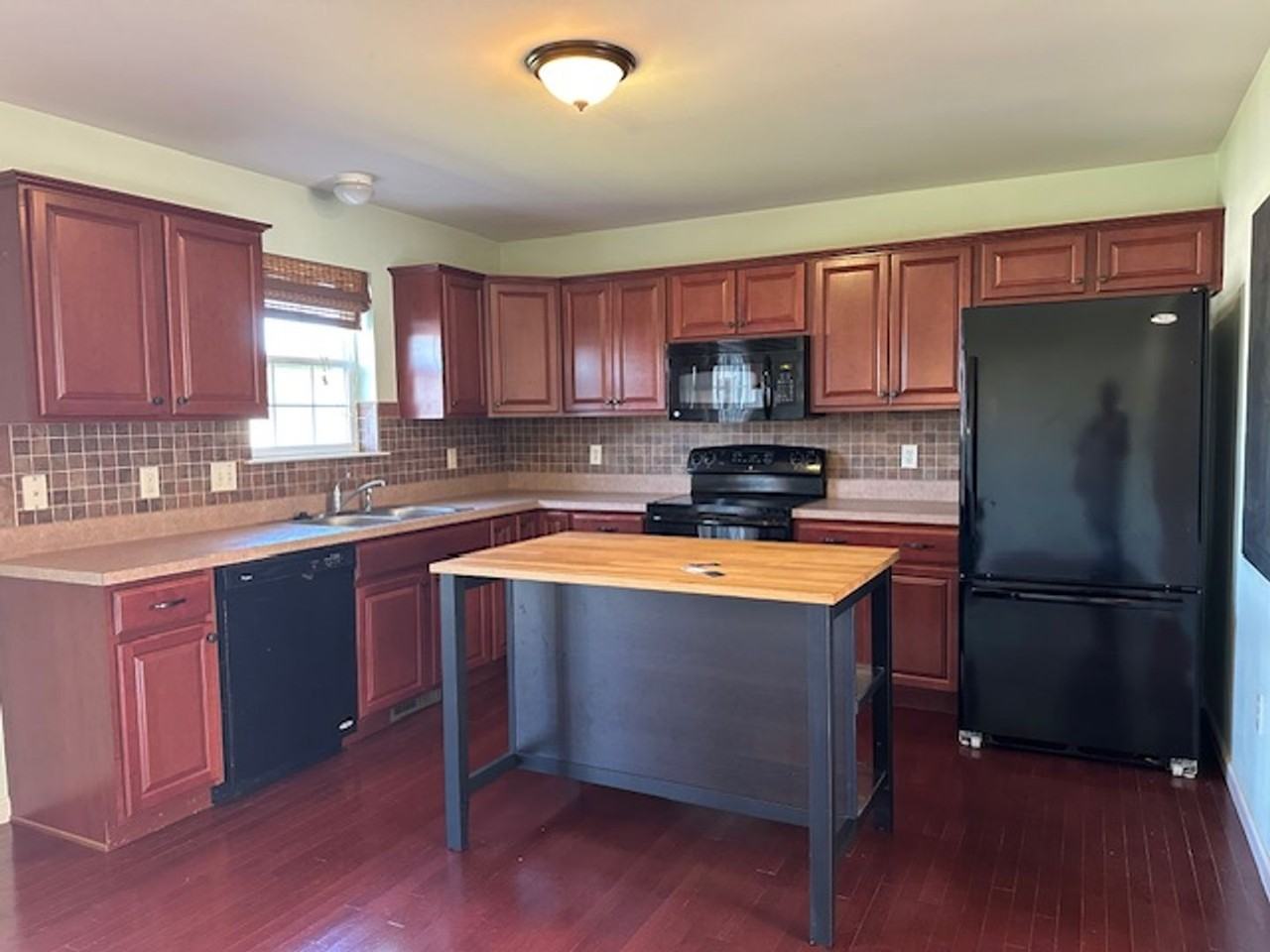 6205 Galleon Dr - Photo 6 of 25