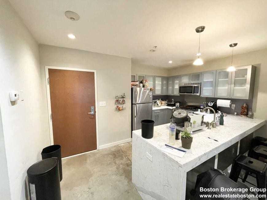 265 Boston Medical Center Place - Photo 3 of 10
