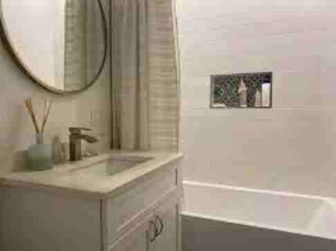 162 Trenton St - Photo 4 of 5