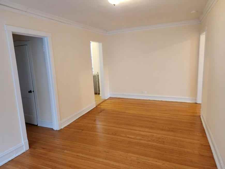 7502 N Hoyne Ave - Photo 5 of 8