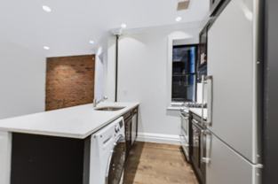 552 Broome St - Photo 1 of 1