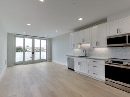 featured image of 635 Fulton St #10