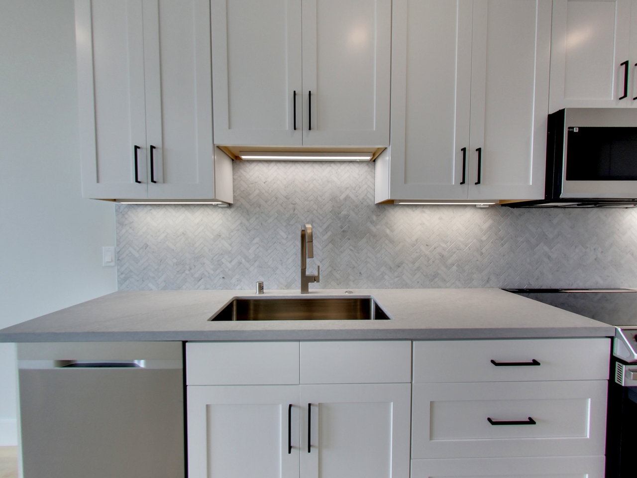 635 Fulton St #10 - Photo 7 of 20