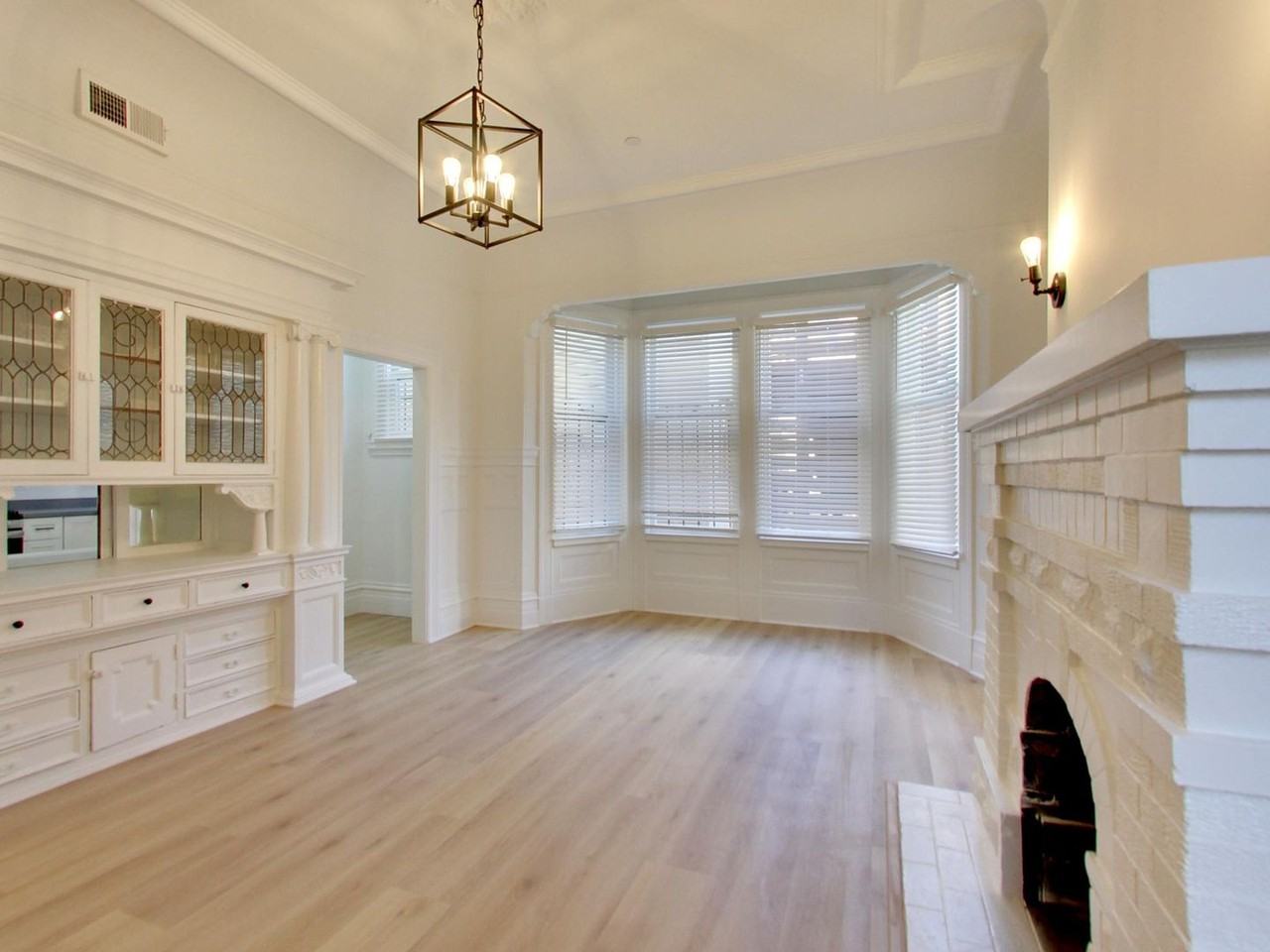 1086 Fulton St #2 - Photo 2 of 31