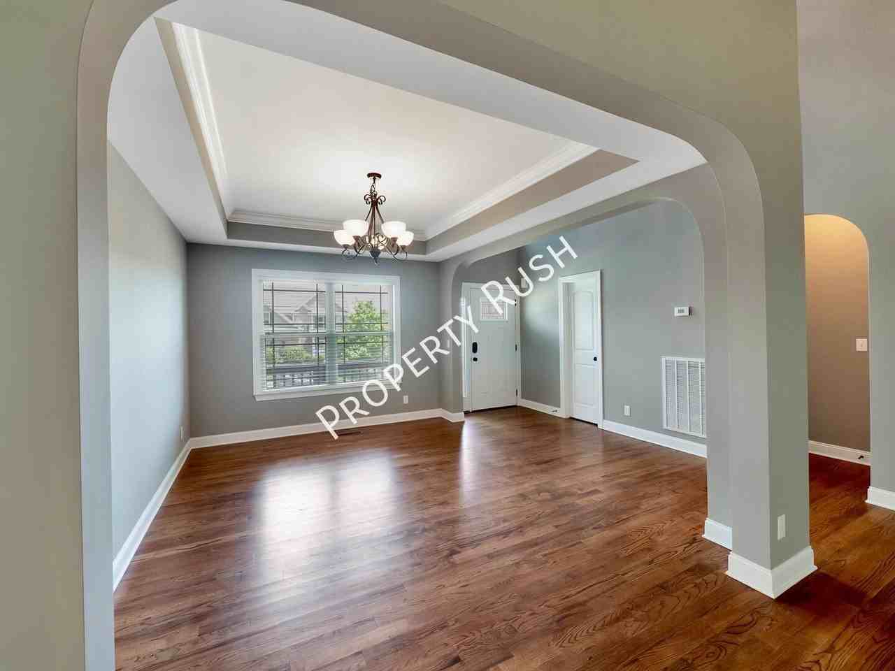 7962 Burgundy Cir - Photo 5 of 38