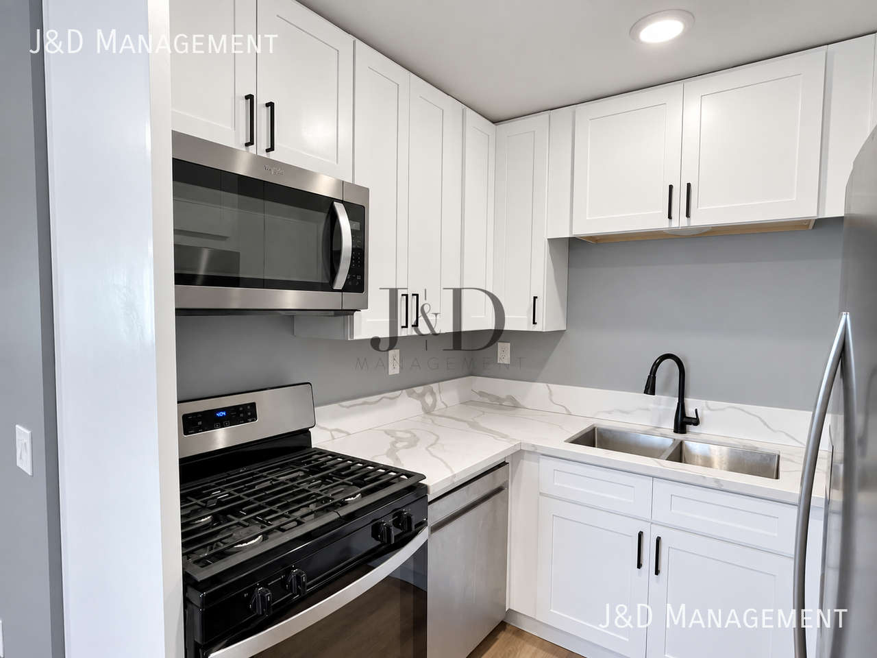 3815 Newton Ave - Photo 3 of 12