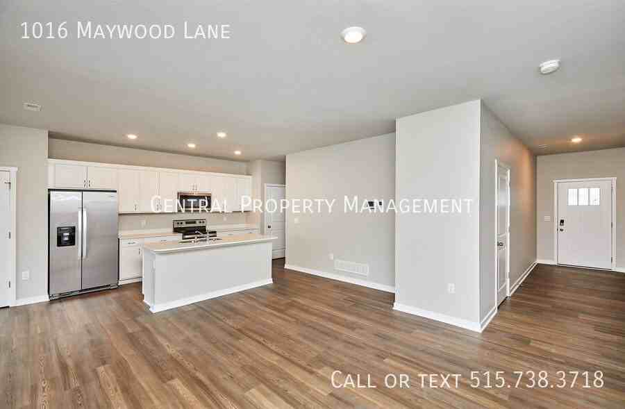 1016 Maywood Ln - Photo 5 of 29