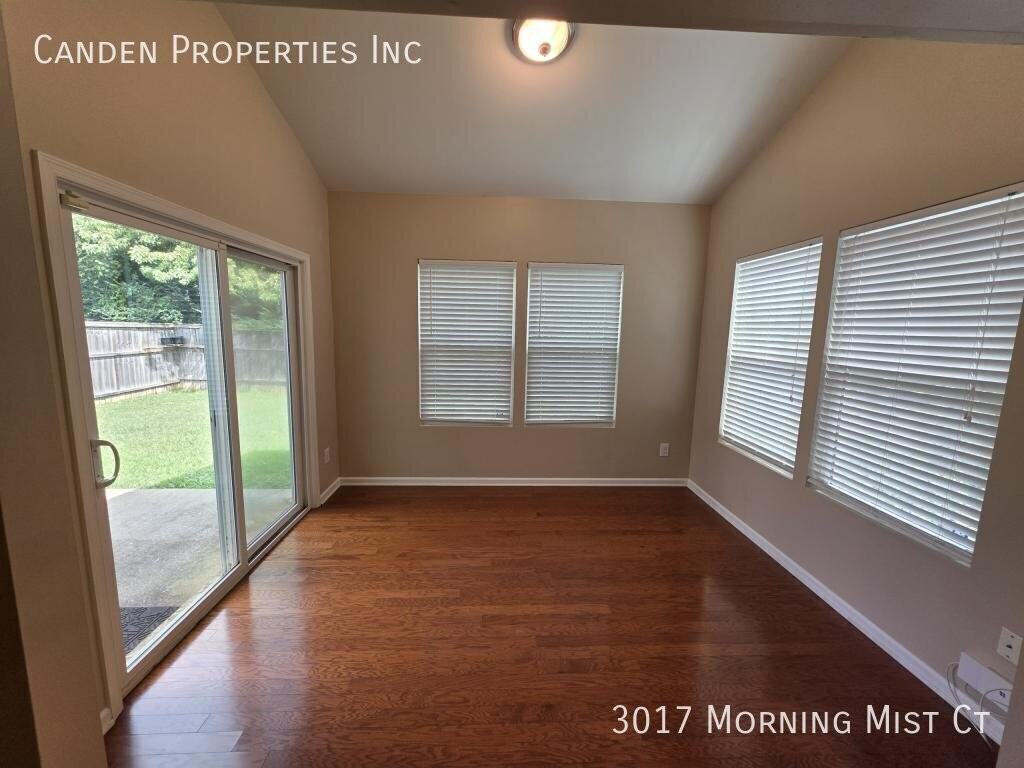 3017 Morning Mist Ct - Photo 3 of 23
