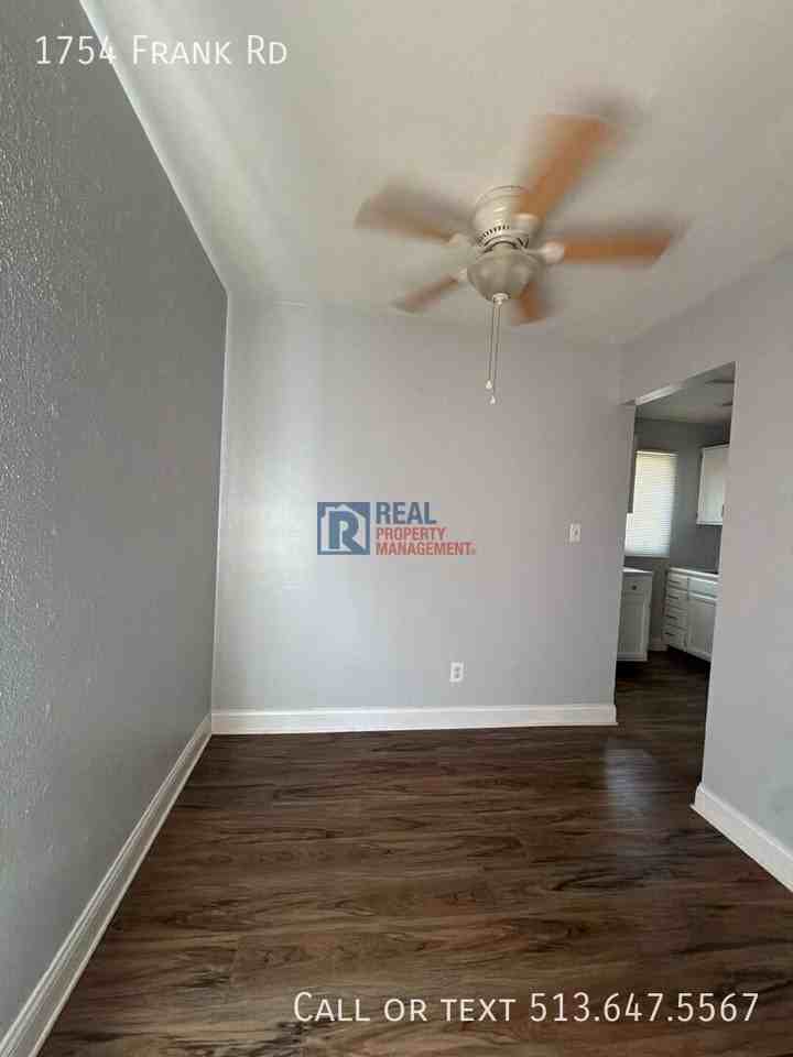 1754 Frank Rd - Photo 7 of 20