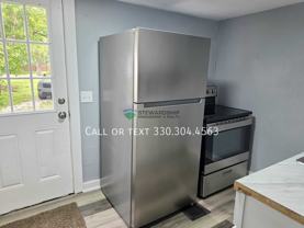 885 Wales Rd Ne #B - Photo 1 of 1
