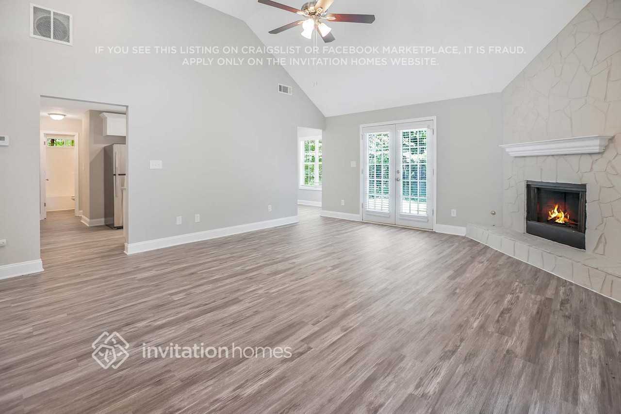 195 Pebble Creek Dr - Photo 7 of 21