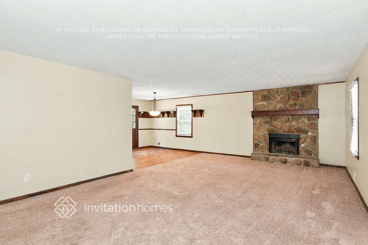 266 Farm Ridge Dr Ne - Photo 6 of 18
