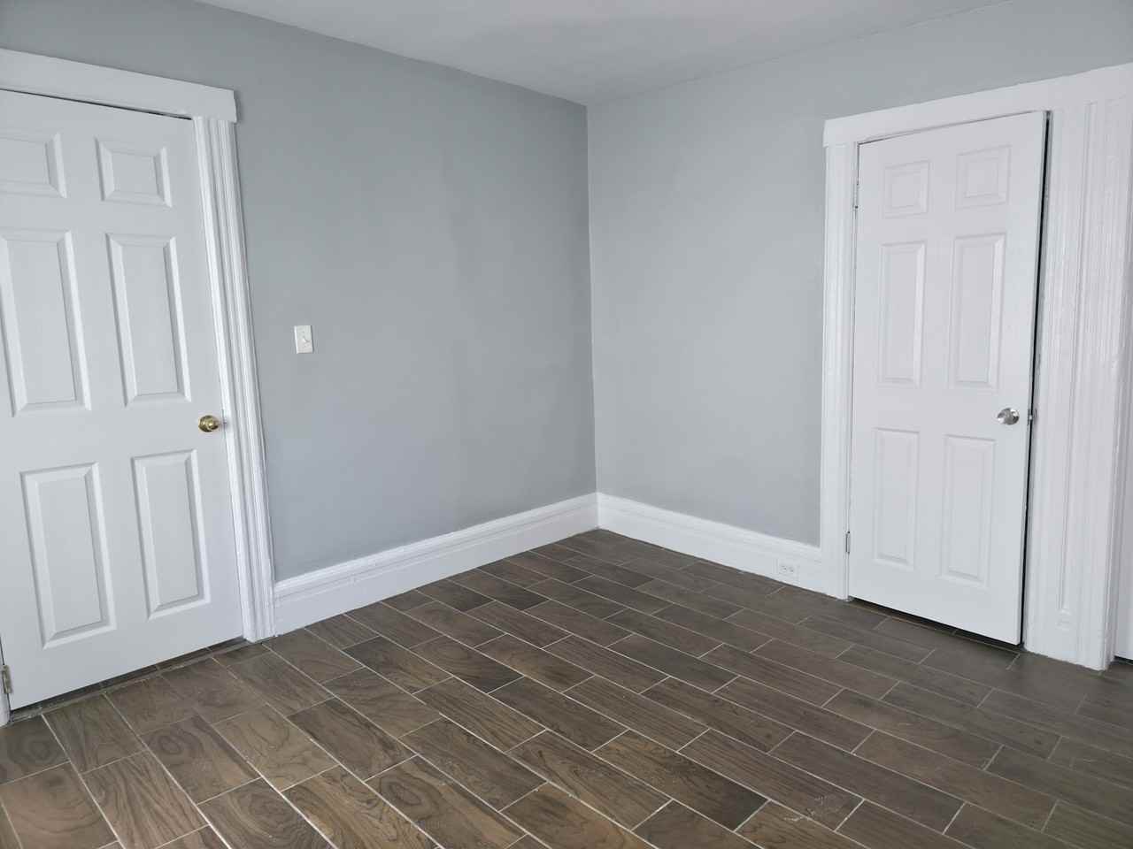 111-19 Inwood Street, Unit Main - Photo 2 of 5