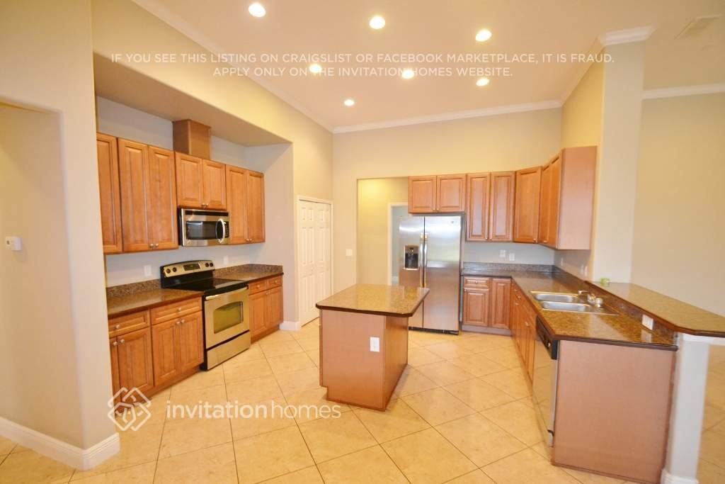 2648 Wyndam Bay Pl - Photo 3 of 12