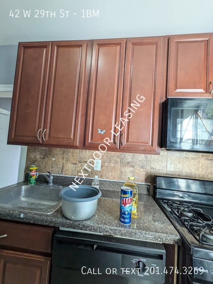 42 W 29th St #1BM - Photo 2 of 10