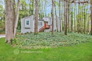 featured image of 2980 Wayward Dr