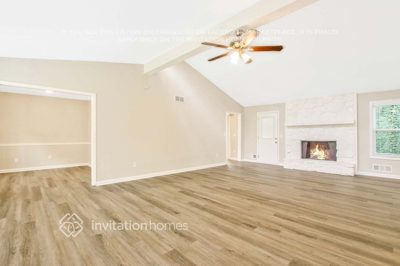 2980 Wayward Dr - Photo 5 of 24