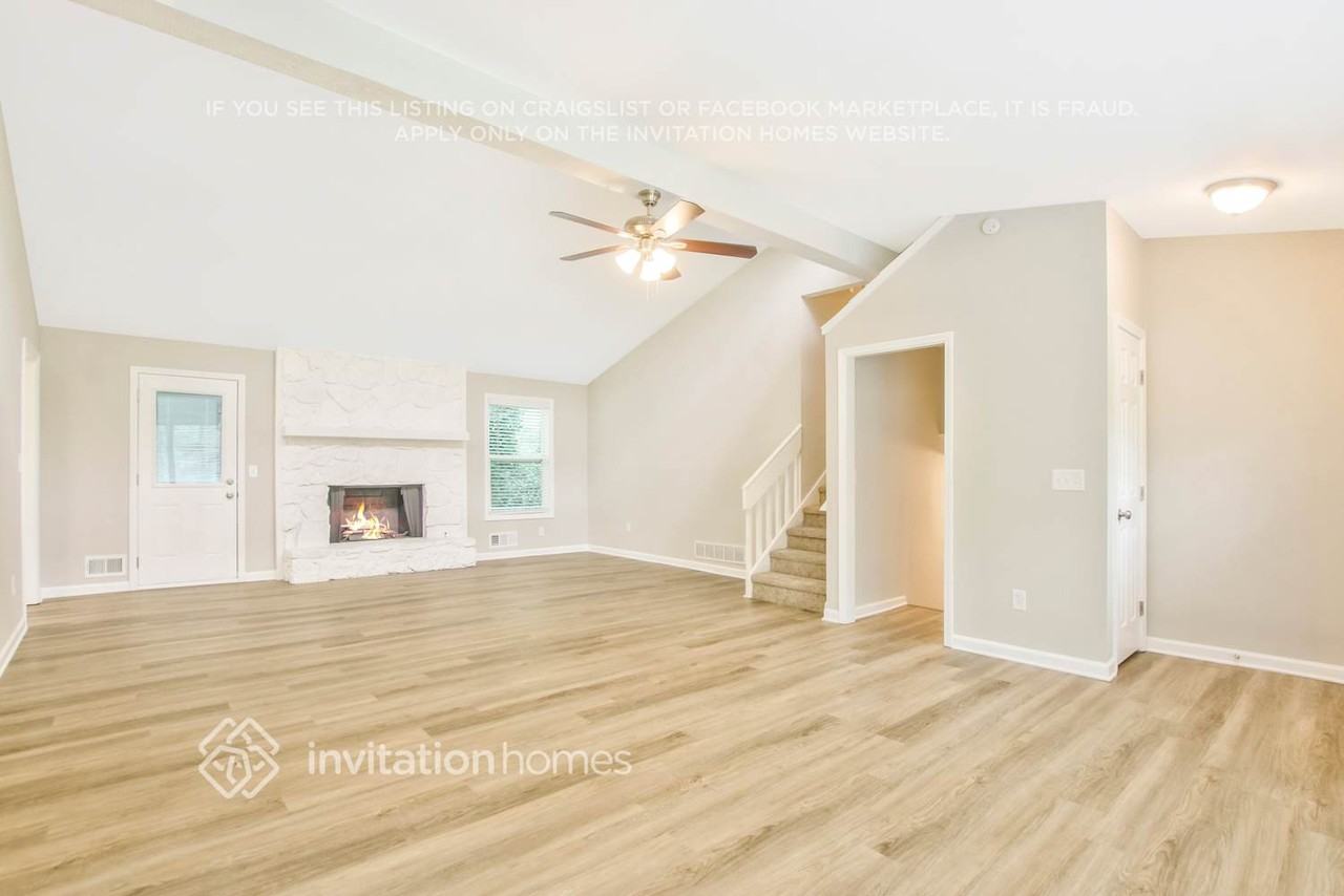 2980 Wayward Dr - Photo 6 of 24