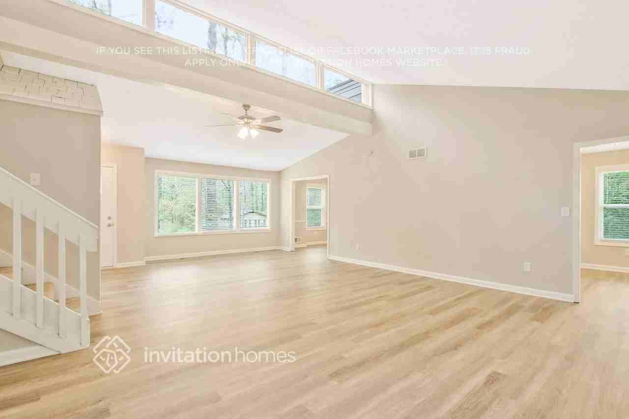 2980 Wayward Dr - Photo 7 of 24