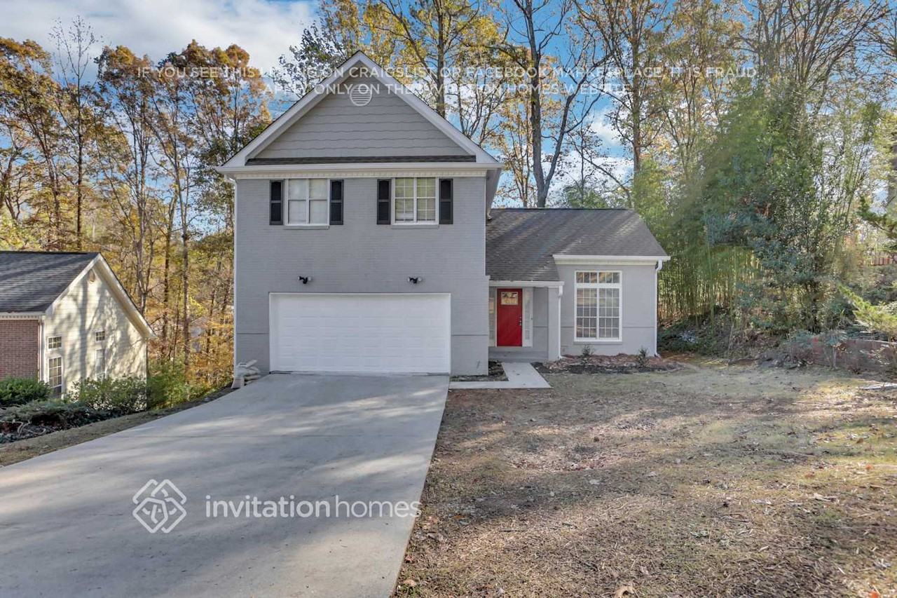 2771 Treehouse Ln - Photo 2 of 21